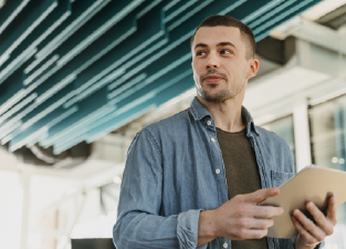 Cinco milhões de euros para áreas de base tecnológica <br> Portugal incentiva jovens a criar próprio emprego